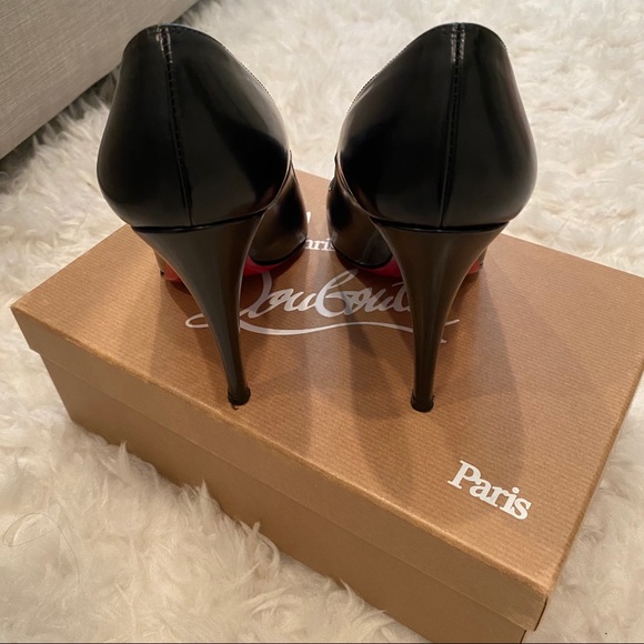 CHRISTIAN LOUBOUTIN Décolleté 868 Pumps - Picture 5 of 12